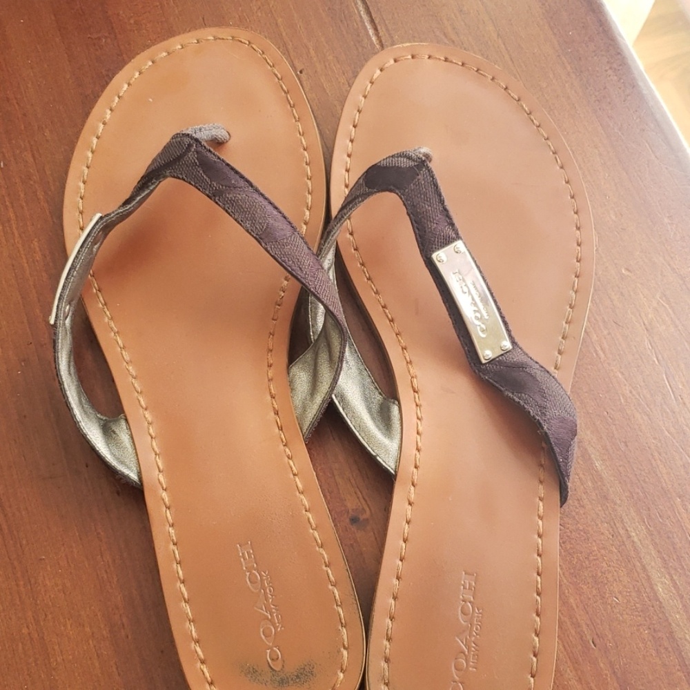 Sandalias